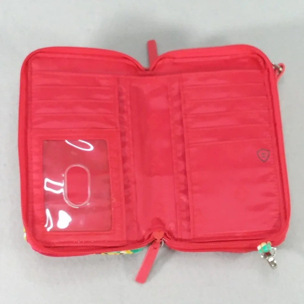 Vera Bradley RFID All In One Crossbody Organizer Card Wallet Red Rumba Retired